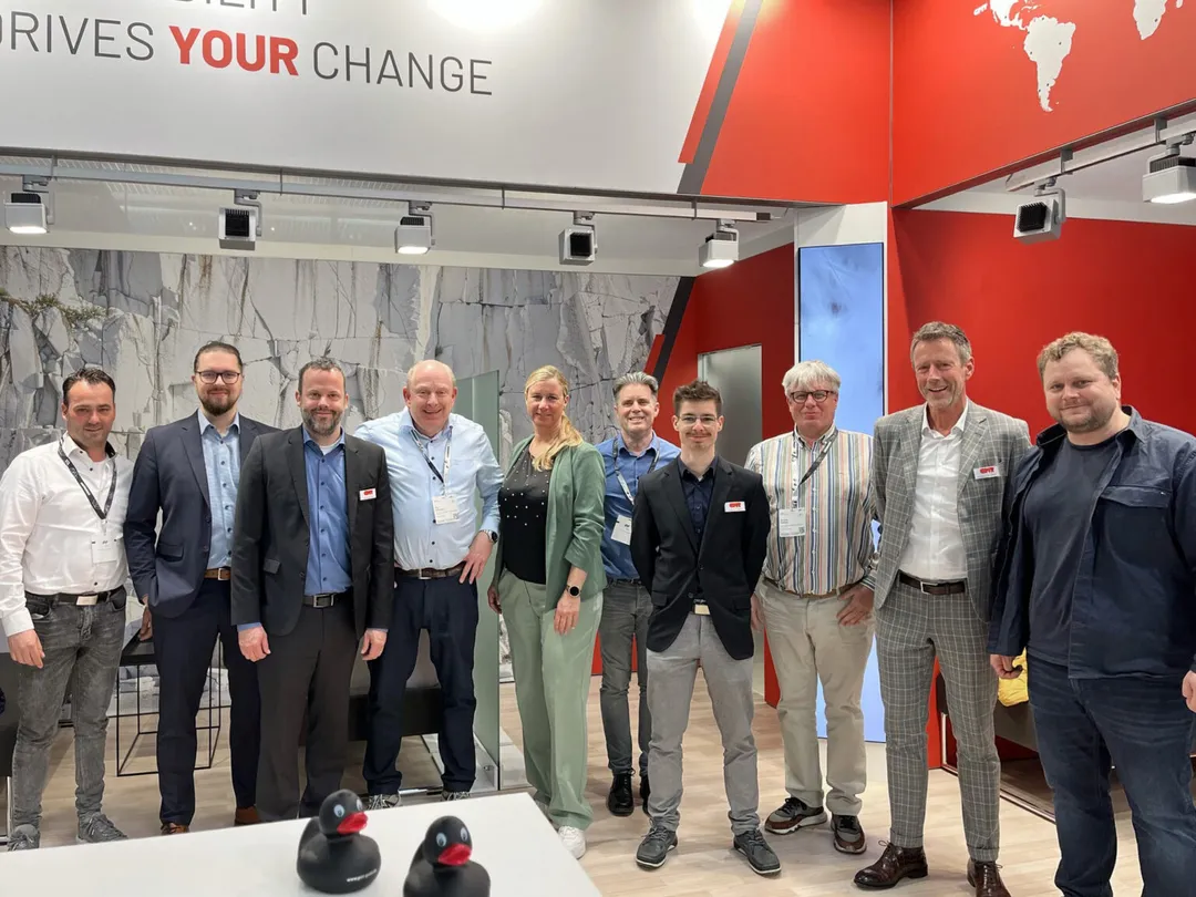 Messestand für GMT auf der BAUMA — Ansicht des Projekts